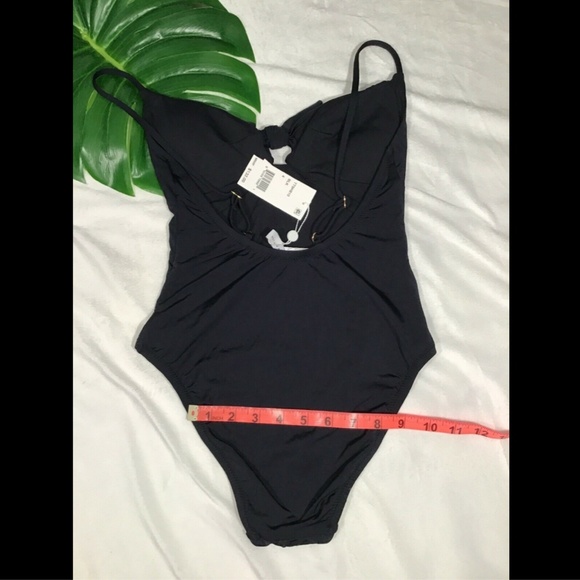 NWT $132 Trina Turk Getaway Solid High Leg Maillot One Piece‎ [SZ 4 ] - Picture 5 of 7